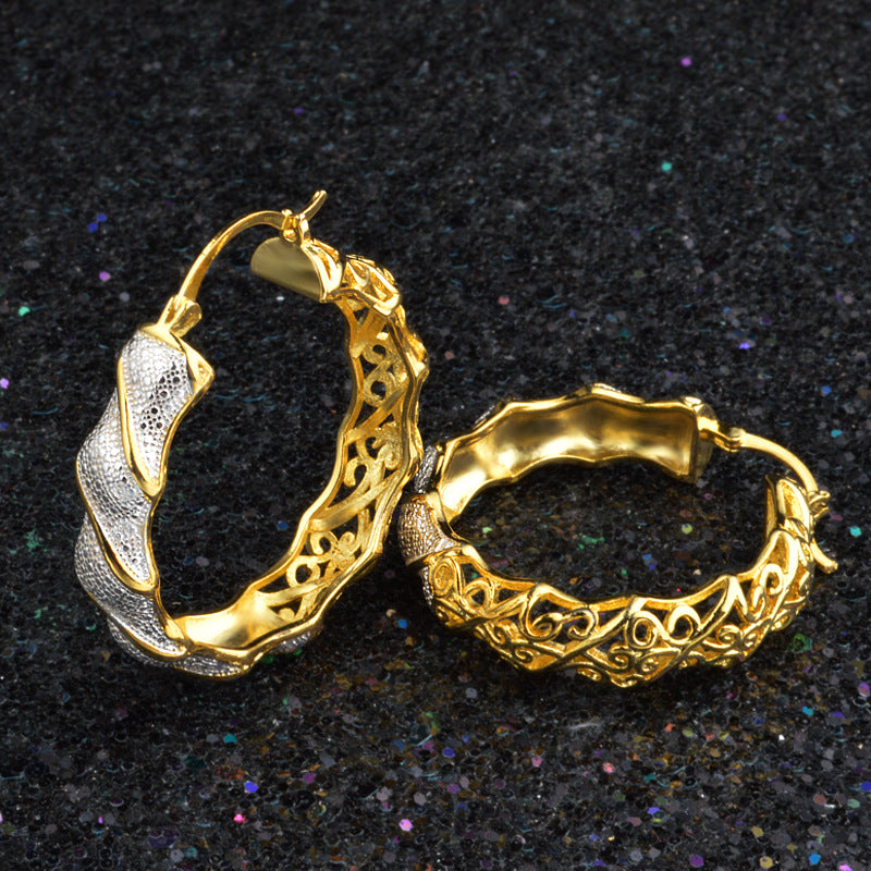 High-grade Light Luxury Hollow Stud Earrings